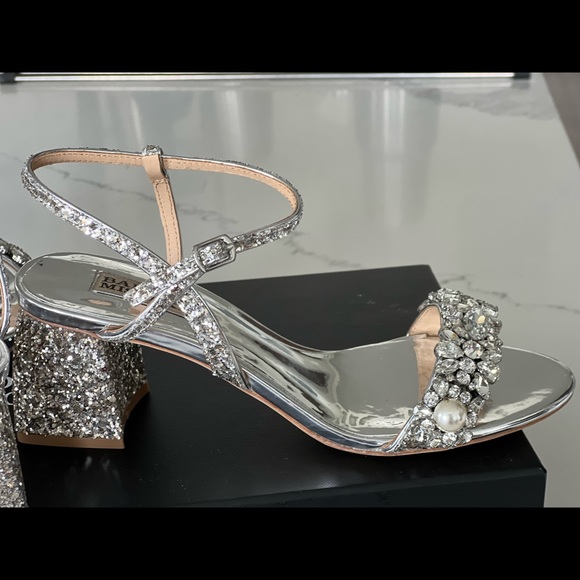 Collection Daniele Block Heel Sandal by BADGLEY MISCHKA - Picture 1 of 9